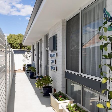 Shabby Chic Shack - 2 Bedroom Beach Cottage Yanchep Εξωτερικό φωτογραφία